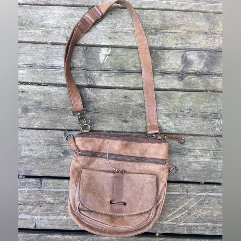 PROJECT BAG - Roots saddle flap crossbody